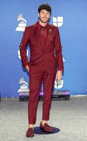 SEBASTIAN YATRA-LATIN-GRAMYS-RED-CARPET-2020-POSH-MAGAZINE